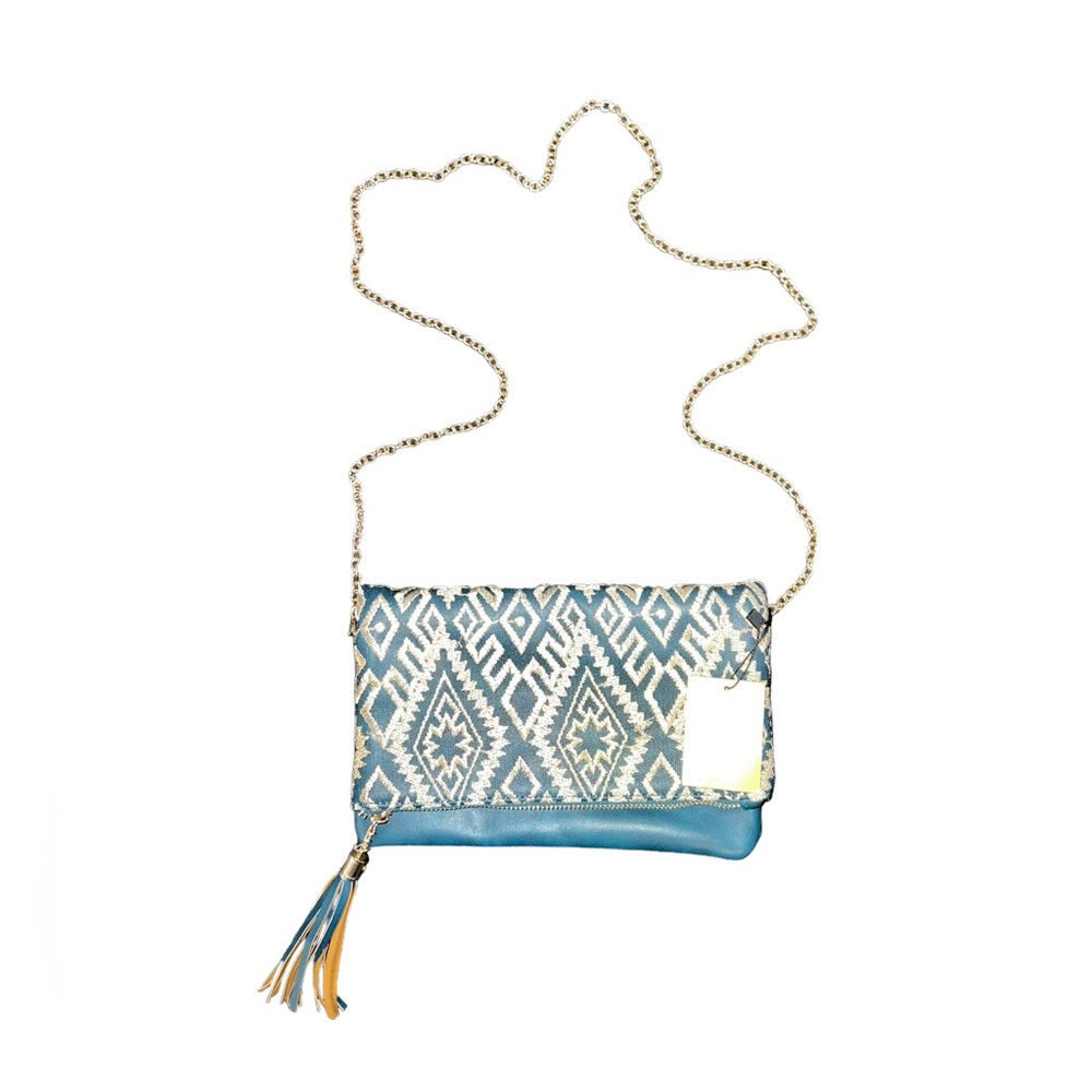 Francesca’s Lace Overlay Clutch Teal NWT - Picture 2 of 9